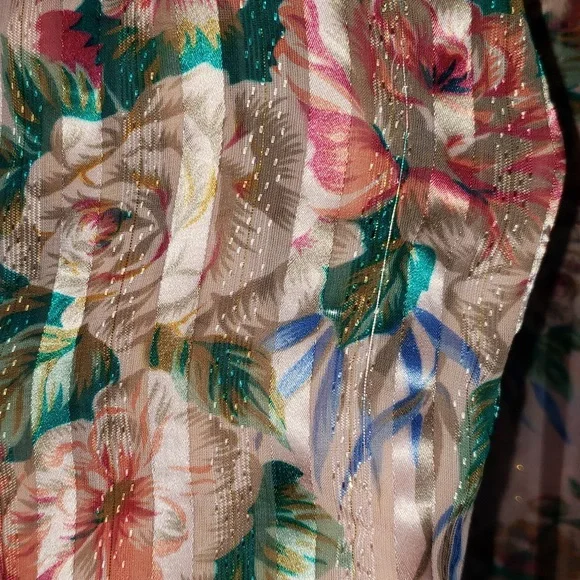 Vintage VICTORIA'S SECRET Gold Label Sleepwear Top Size S - Picture 6 of 8